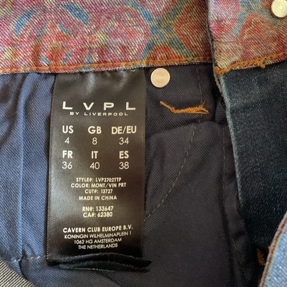 Very unique LVPL jeans. Great contrasting stripe and studs on legs. - Picture 5 of 5